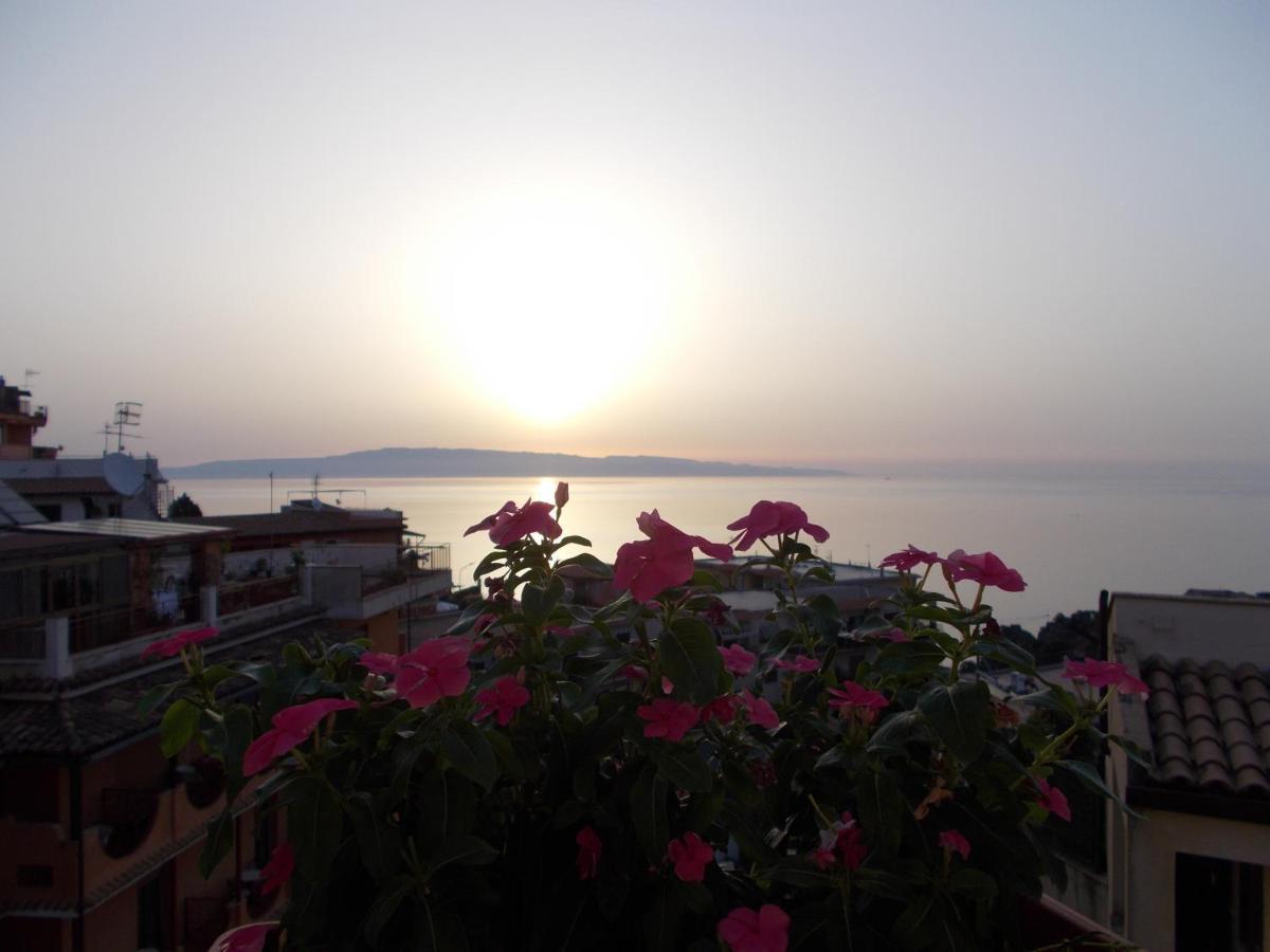 Il Melograno Apartment Taormina Buitenkant foto